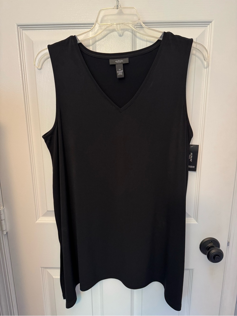 Alfani 2X Black minimalist sleeveless V-Neck tunic stretch tank top asymmetrical